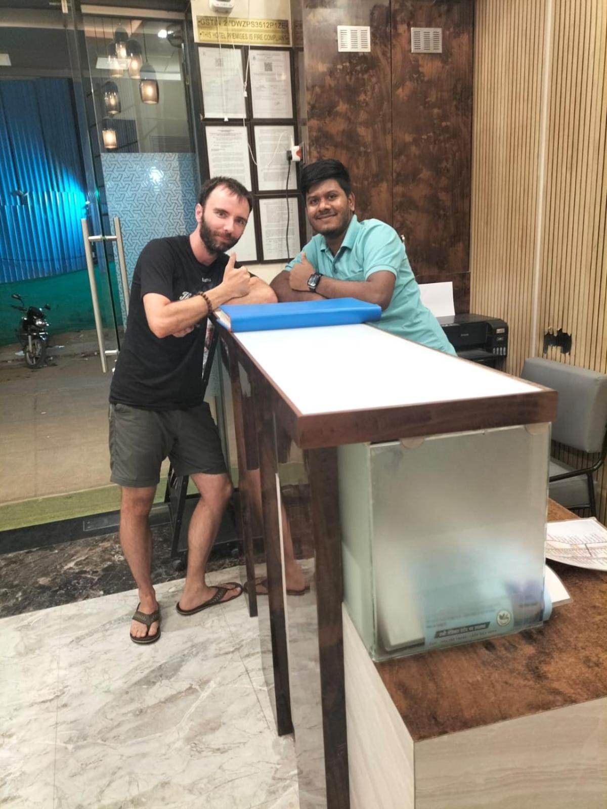 Hotel New Imperial Mumbai Bagian luar foto